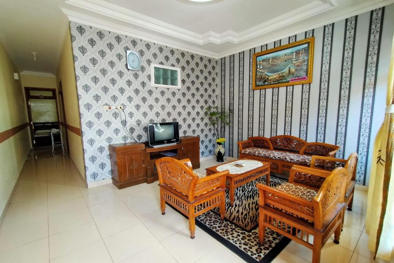 Villa Neza Sarangan Bagian luar foto