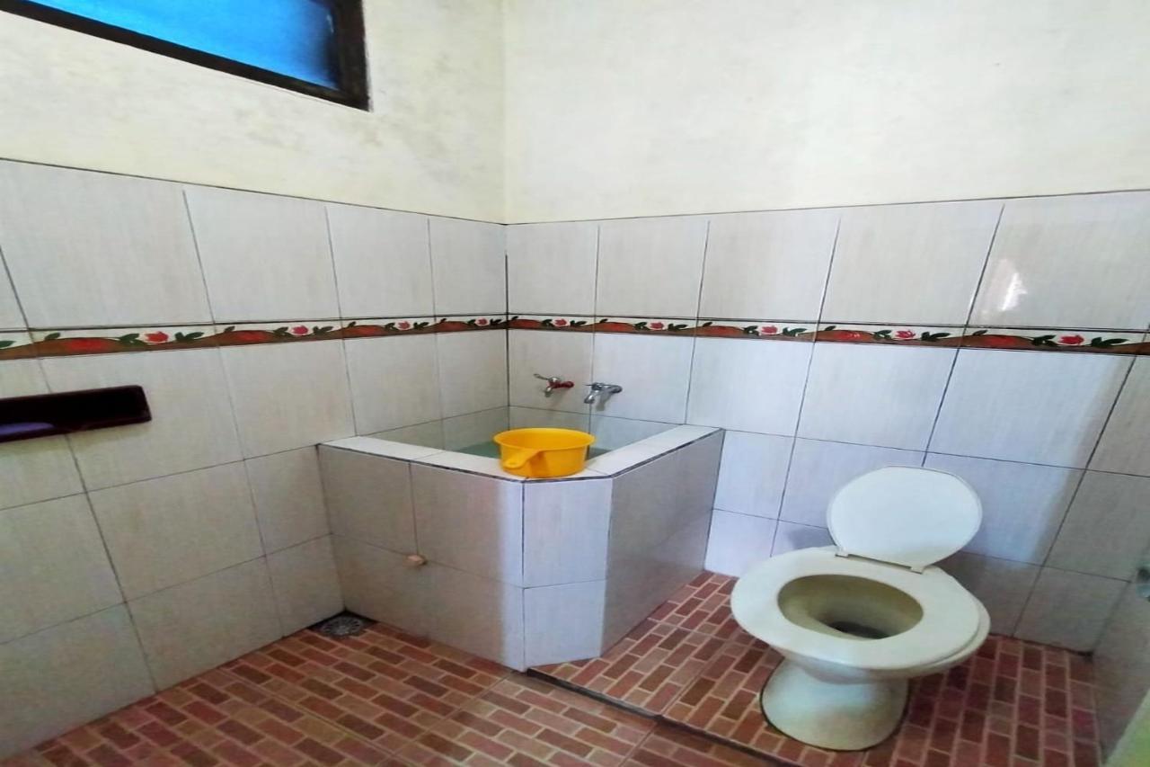 Villa Neza Sarangan Bagian luar foto